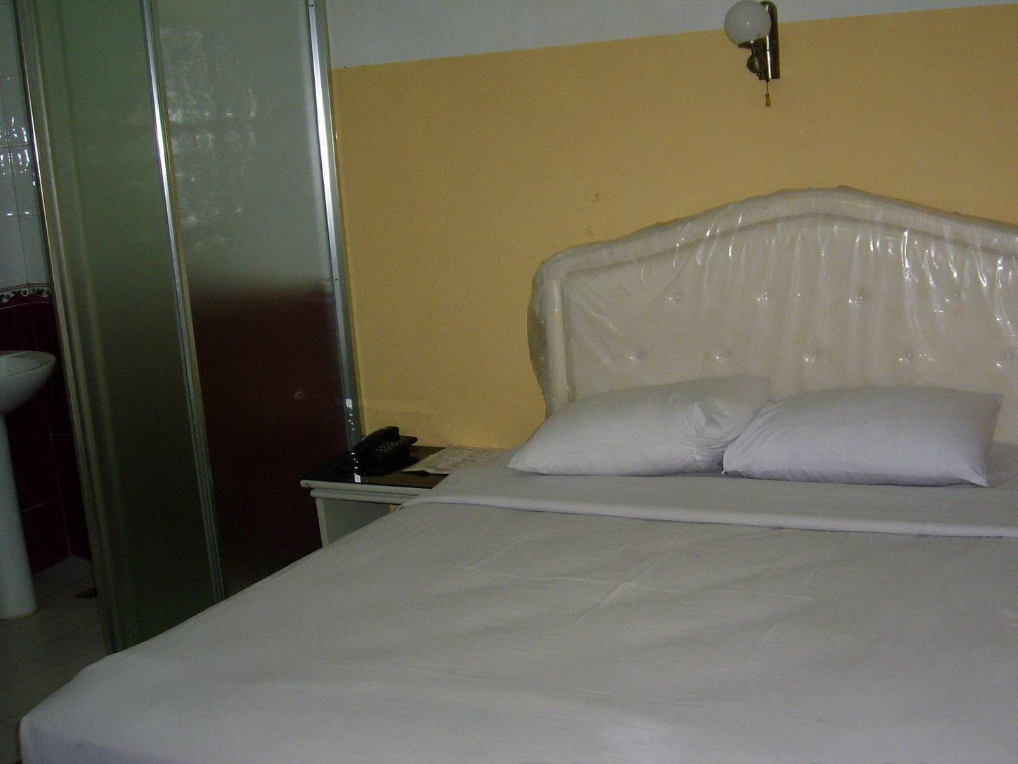 Hotel Pinangsia Jakarta Luaran gambar